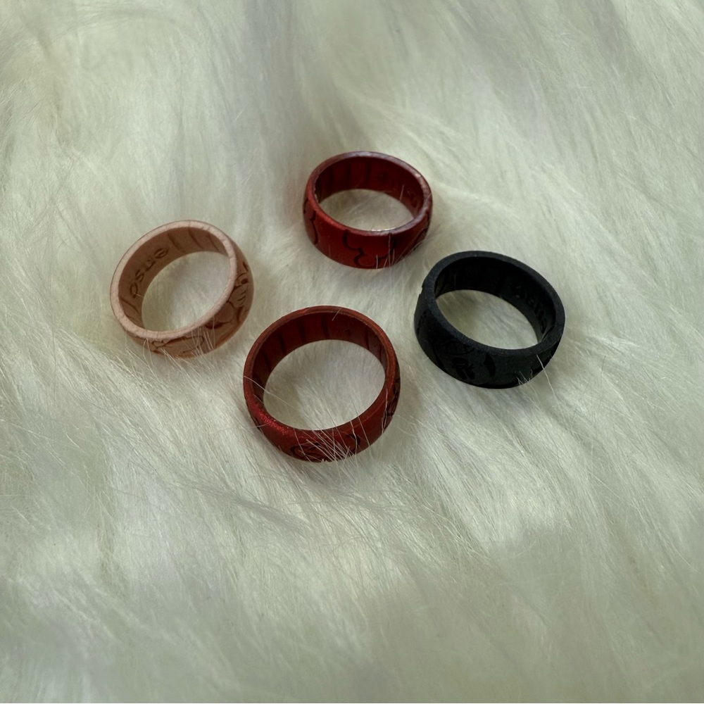 NEW Disney Collection Enso Rings 4 Pack - Picture 4 of 16